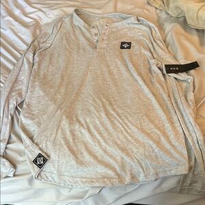 NWT Men's Gray‎ Henley Shirt M22